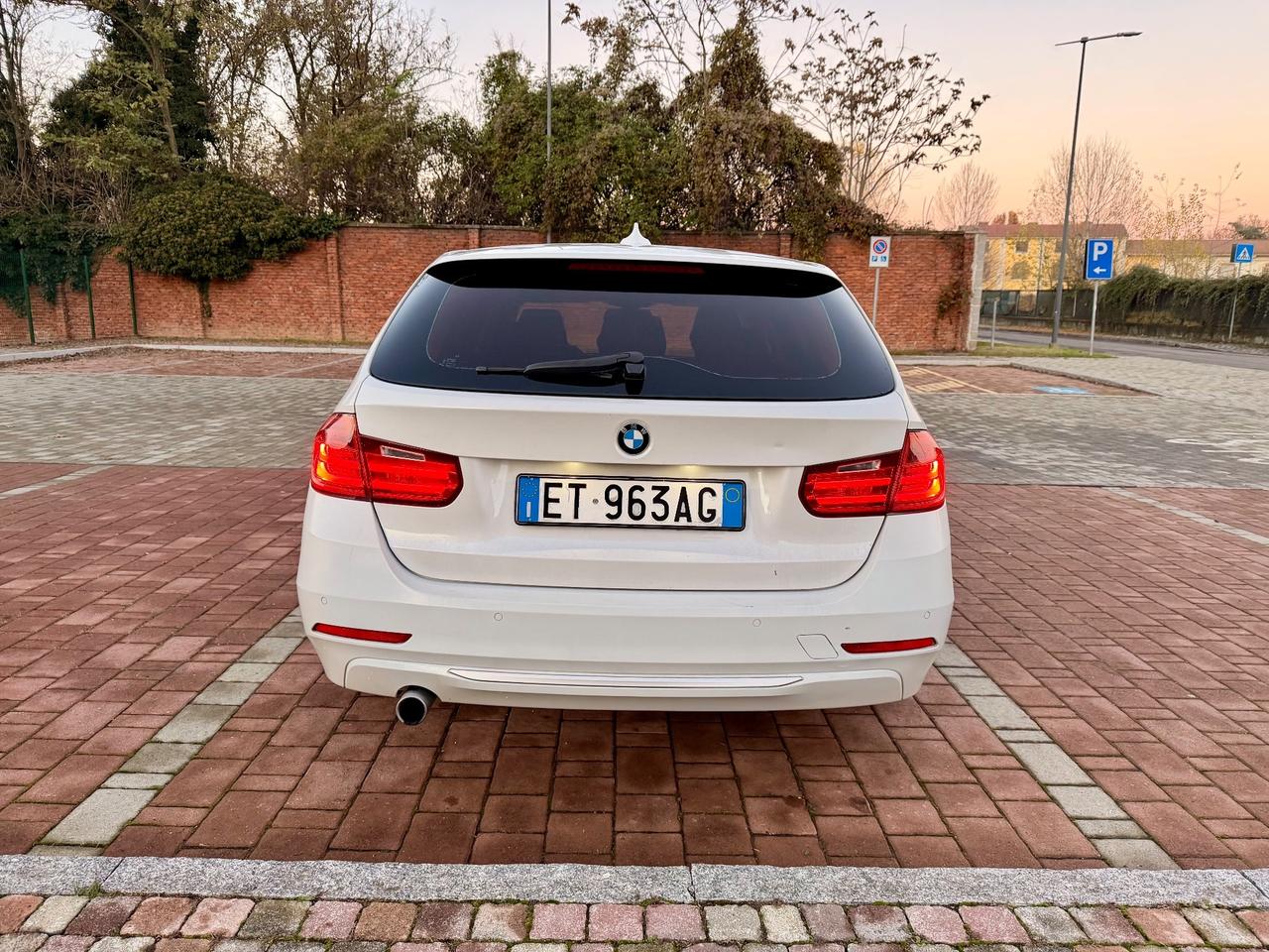 Bmw 318 318d Touring Msport