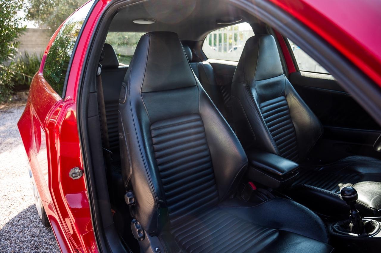 Alfa Romeo 147 3.2i V6 24V cat 3 porte GTA