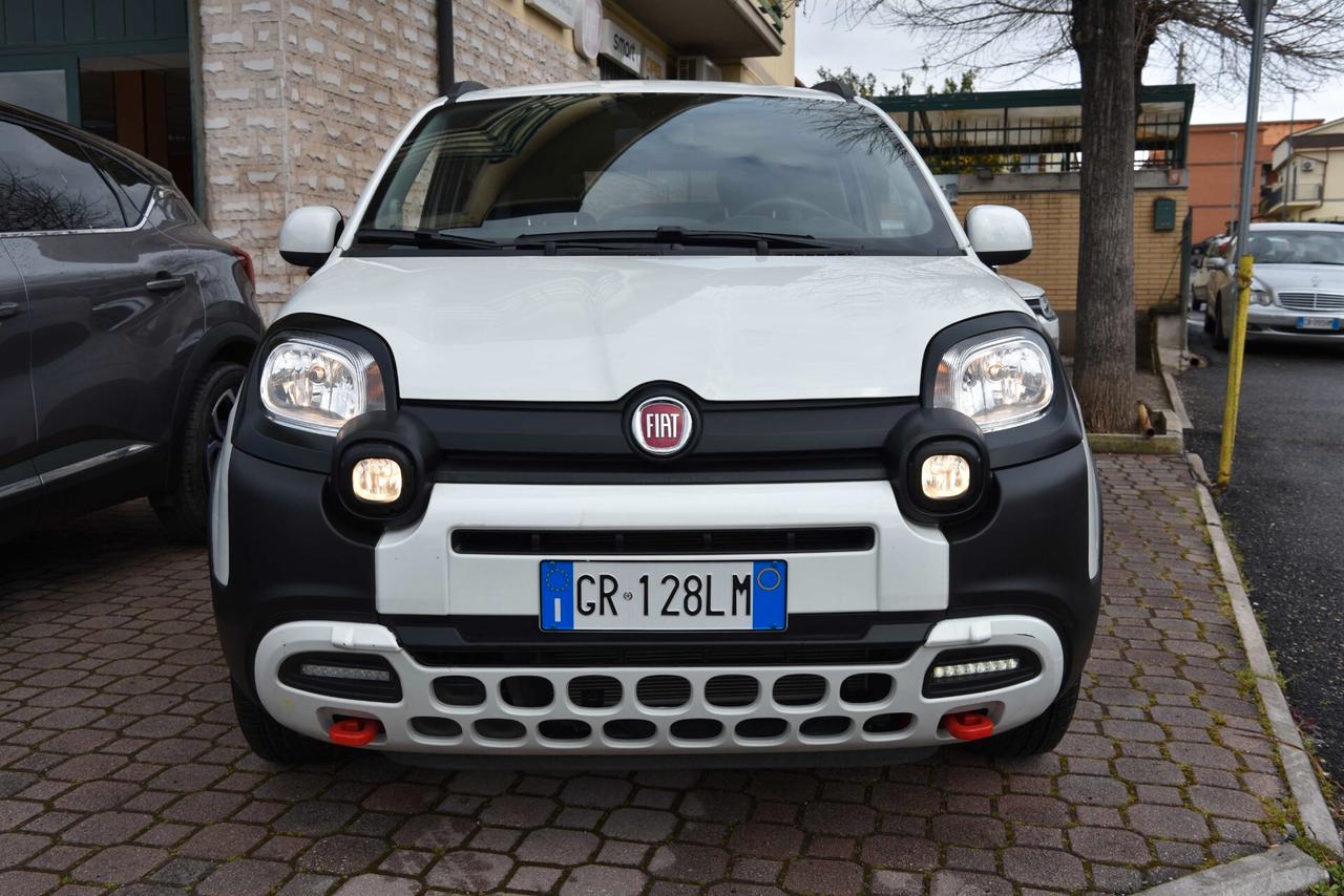 Fiat Panda Cross 1.0 FireFly S&S Hybrid