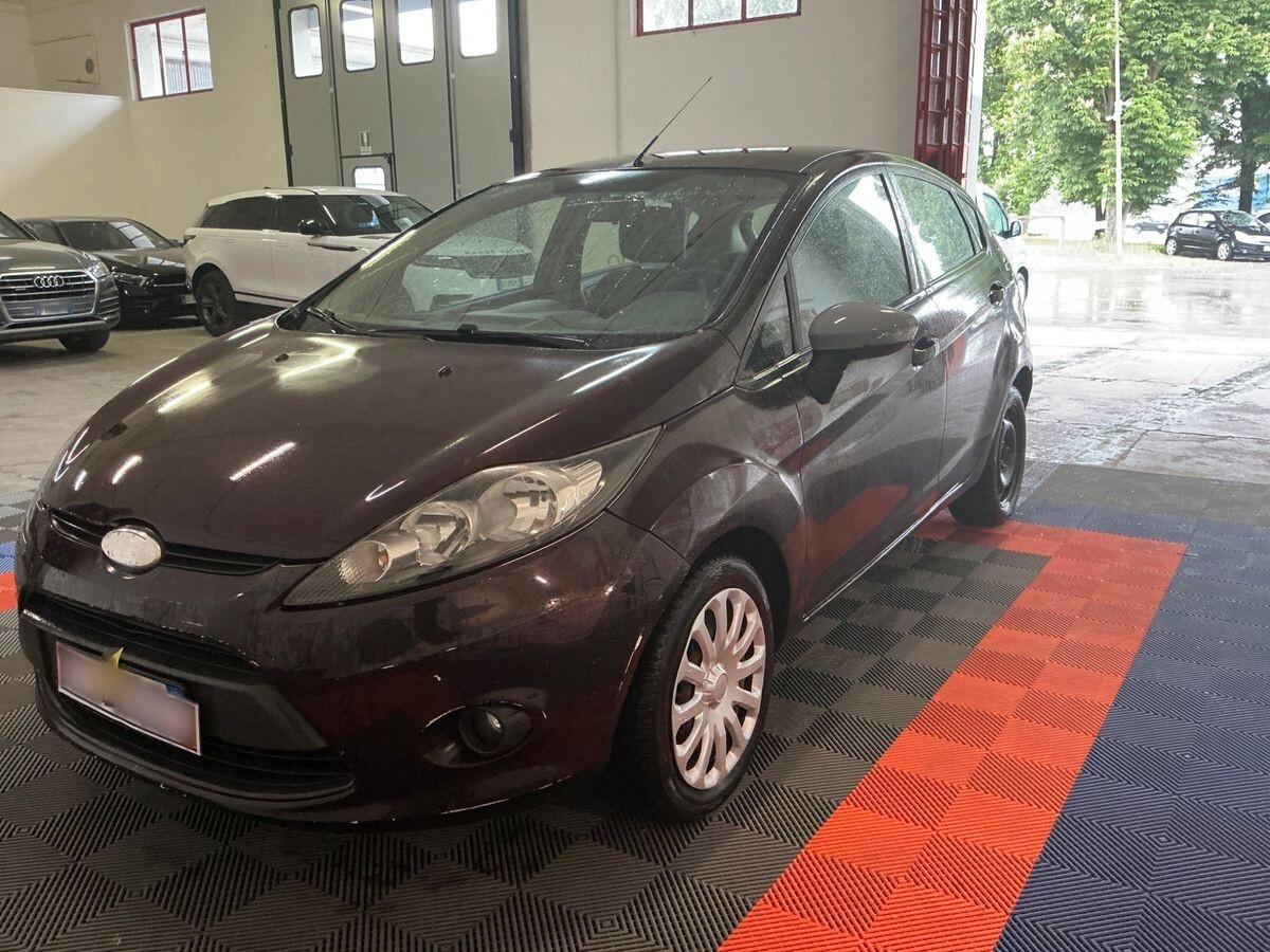 Ford Fiesta 1.4 5 porte Bz.- GPL Titanium