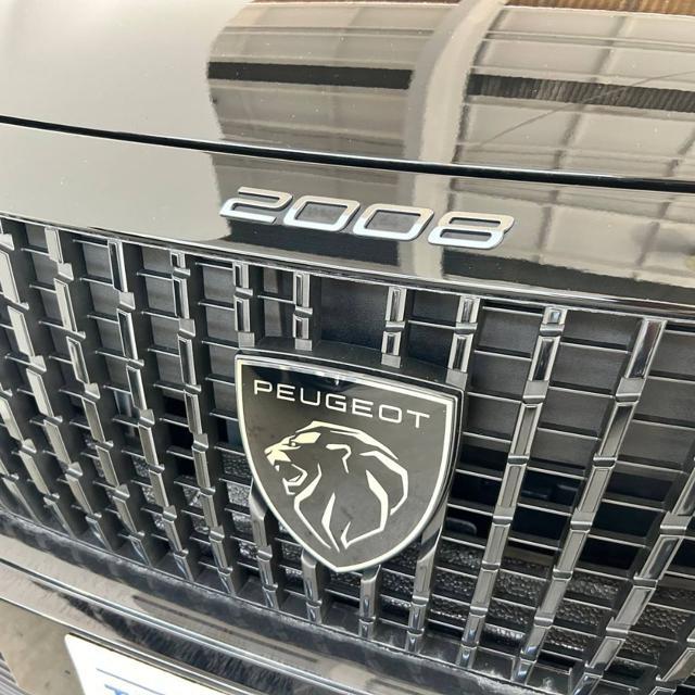 PEUGEOT 2008 Hybrid 145 e-DCS6 GT