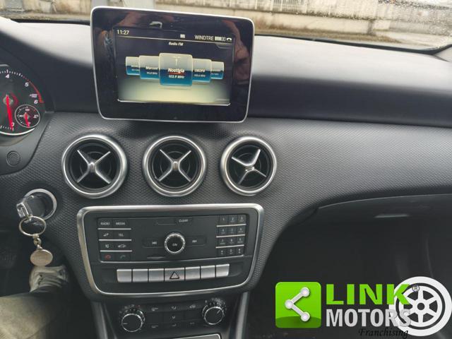 MERCEDES-BENZ A 180 d Premium