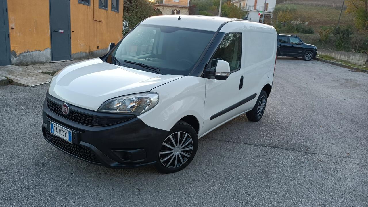 Fiat Doblò 1.4 T-Jet Natural Power