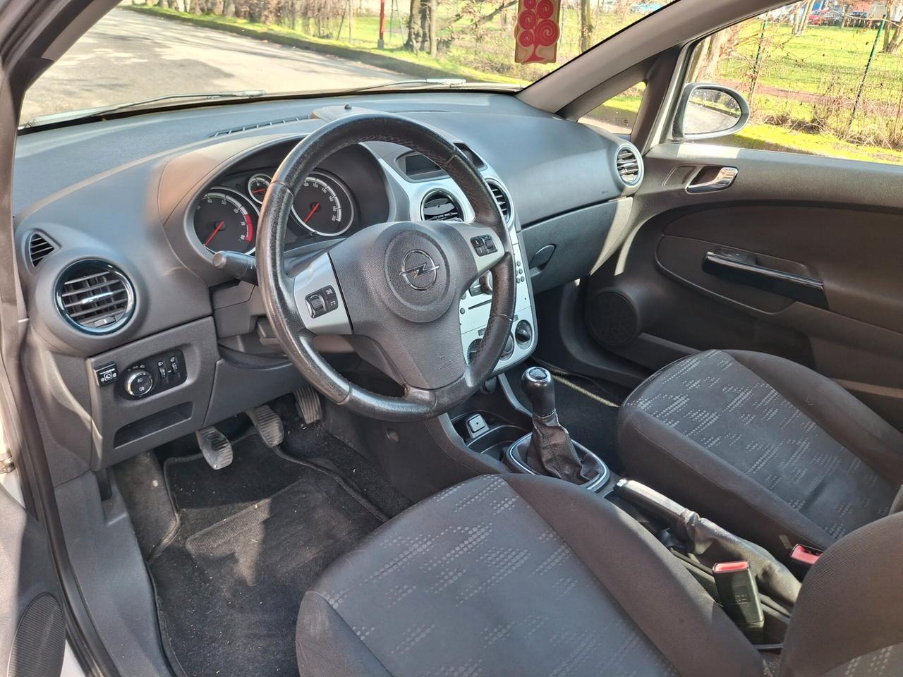 Opel Corsa 1.2 80CV 3 porte GPL-TECH Club benzina