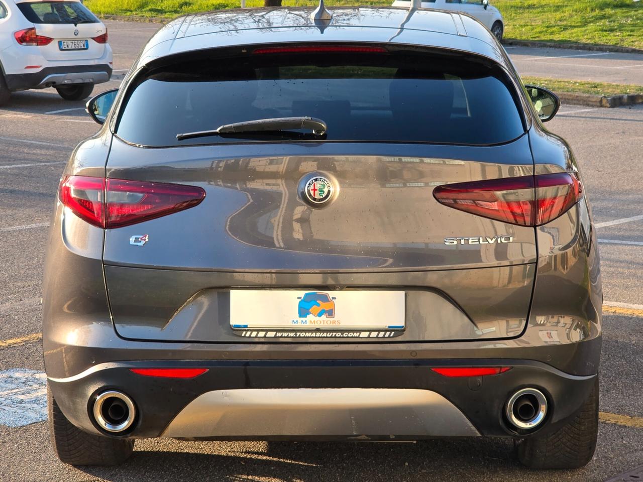 Alfa Romeo Stelvio 2.2 Turbodiesel 210 CV AT8 Q4 Executive