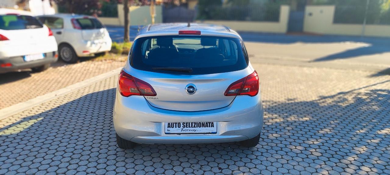 Opel Corsa 1.2 5 porte b-Color