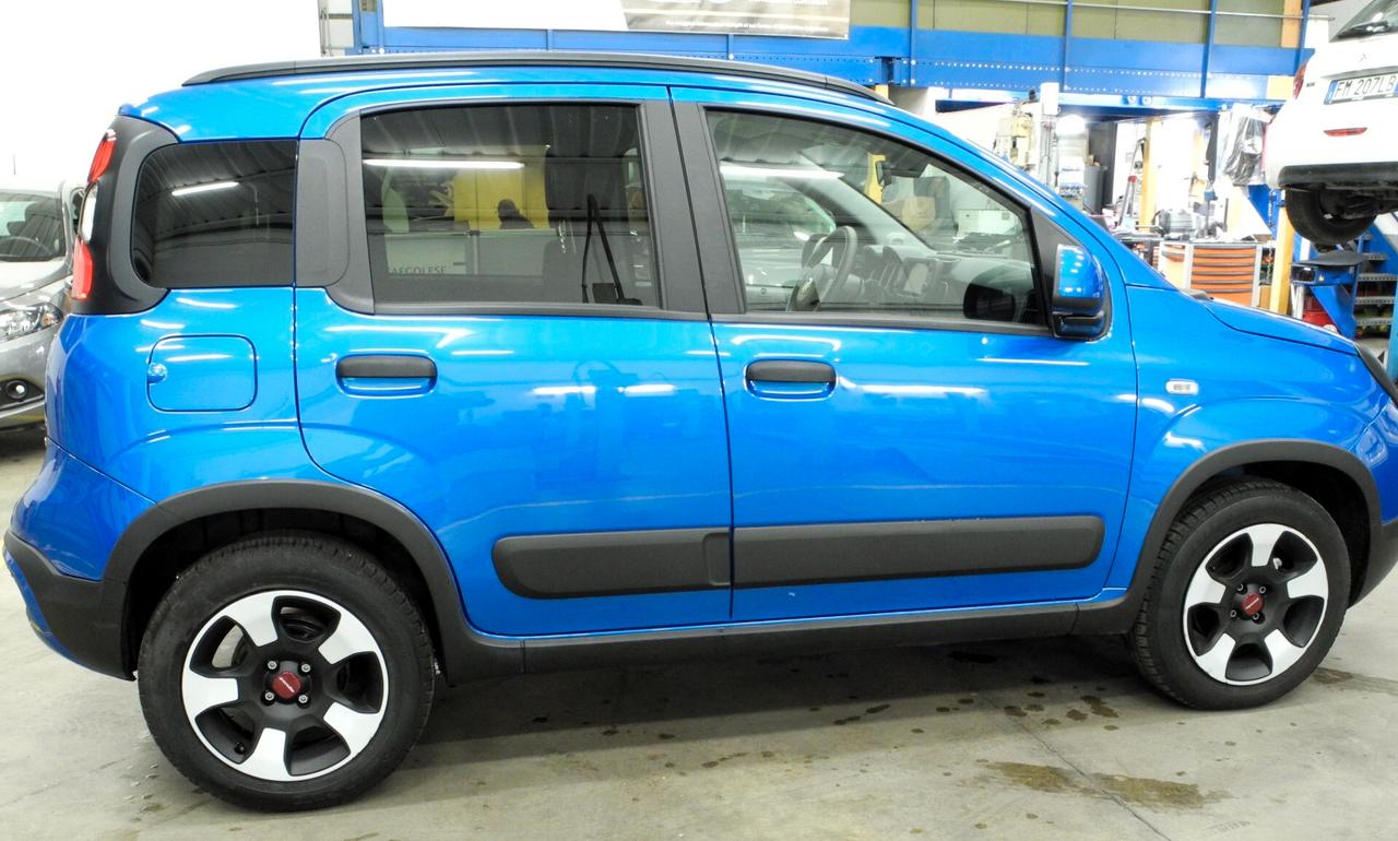 Fiat Panda Cross 1.0 FireFly S&S Hybrid