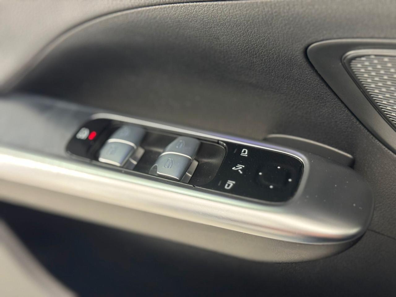 MERCEDES-BENZ C 220 D MILD HYBRID AMG PREMIUM