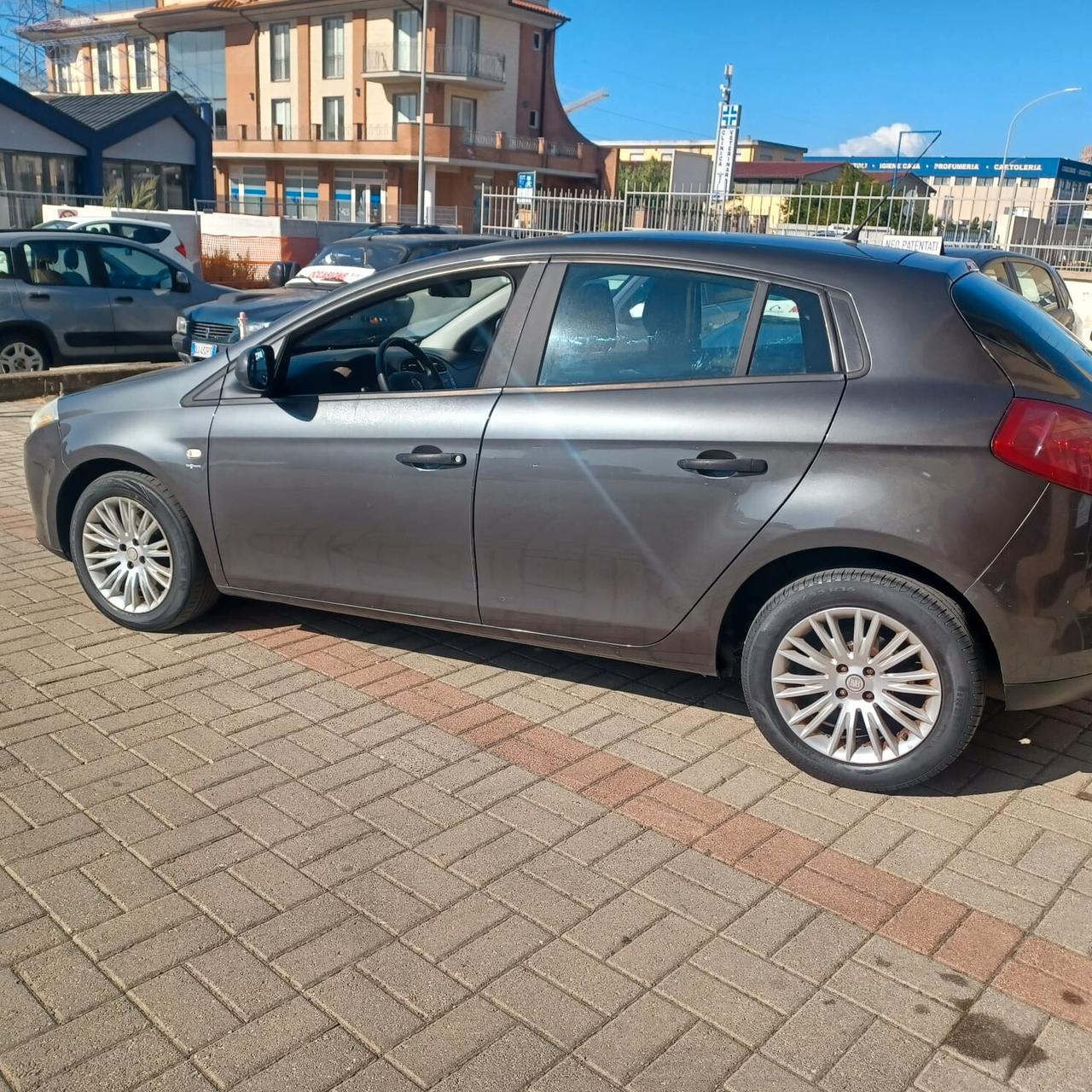 169.980KM BRAVO 1.9 MJTD OK NEOPATENTATI
