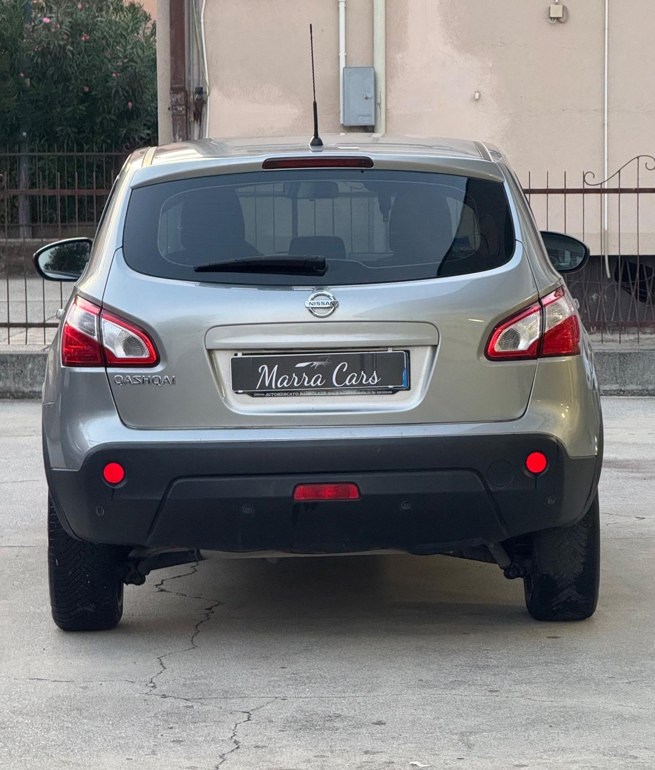 Nissan Qashqai 1.6 - Adatta ai Neopatentati- Garanzia