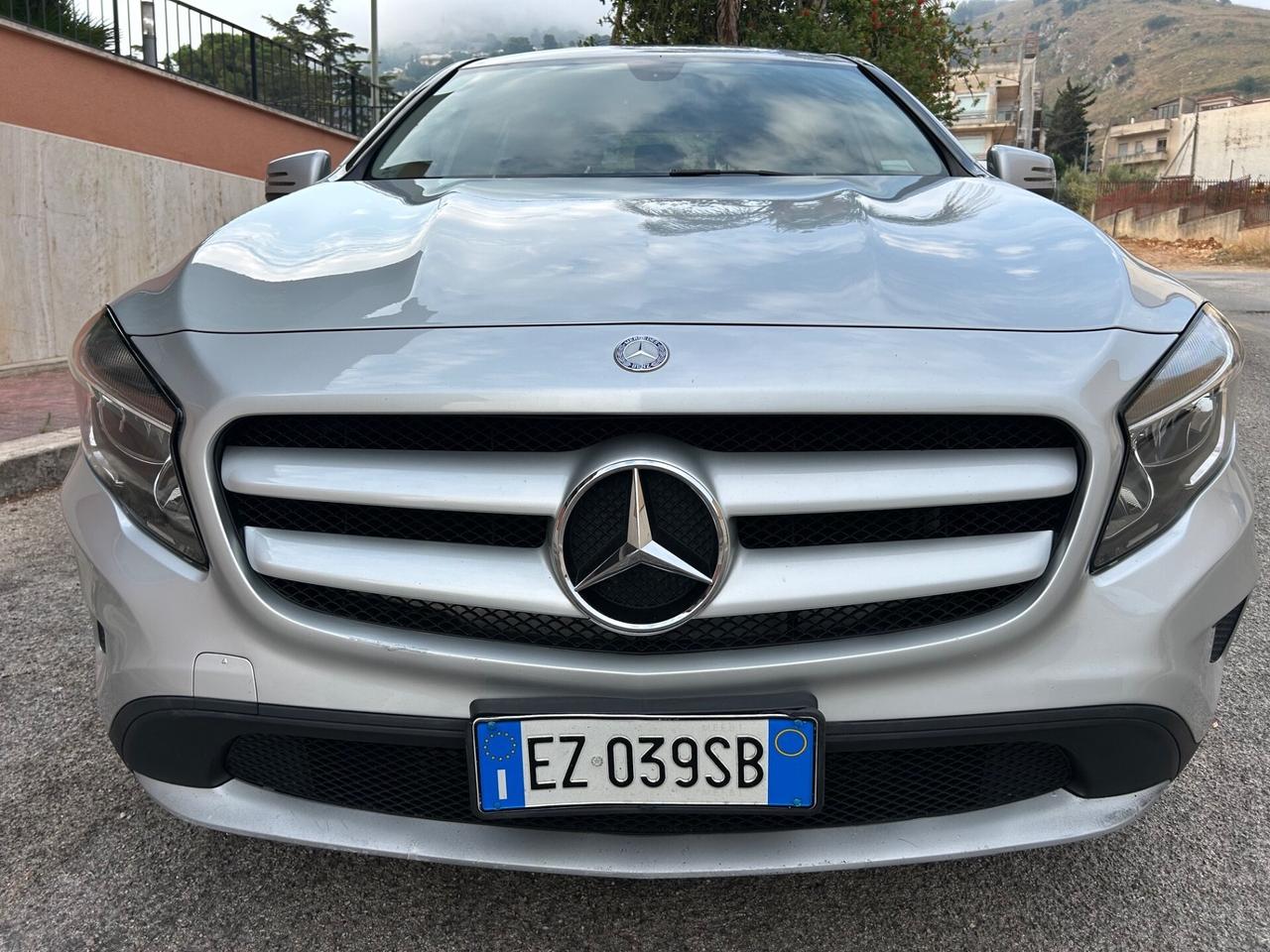 Mercedes-benz GLA 180 d Executive