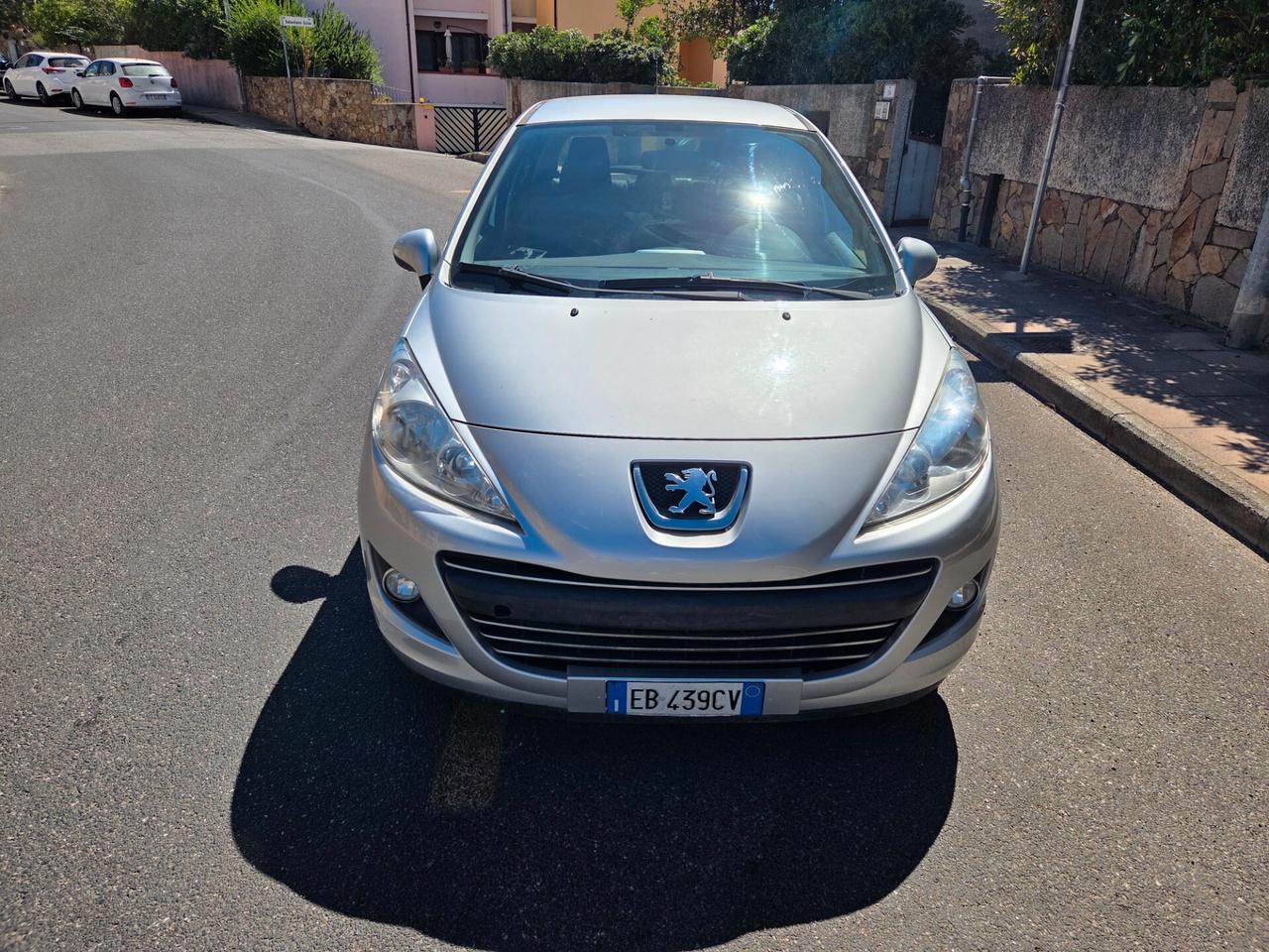 Peugeot 207 1.4 HDi 70CV 5p. Energie 2011