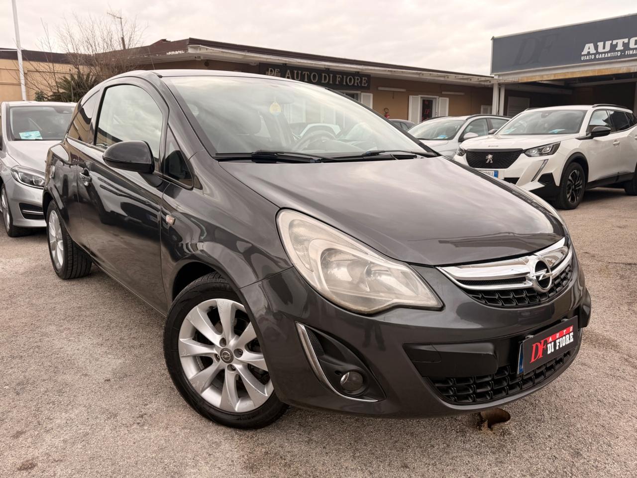 Opel Corsa 1.2 GPL-TECH Di Serie ENJOI