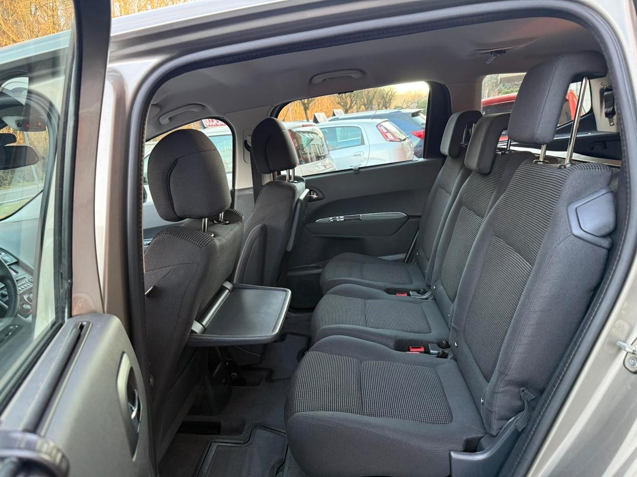 Peugeot 5008 7 POSTI 156CV BENZINA S&S Allure