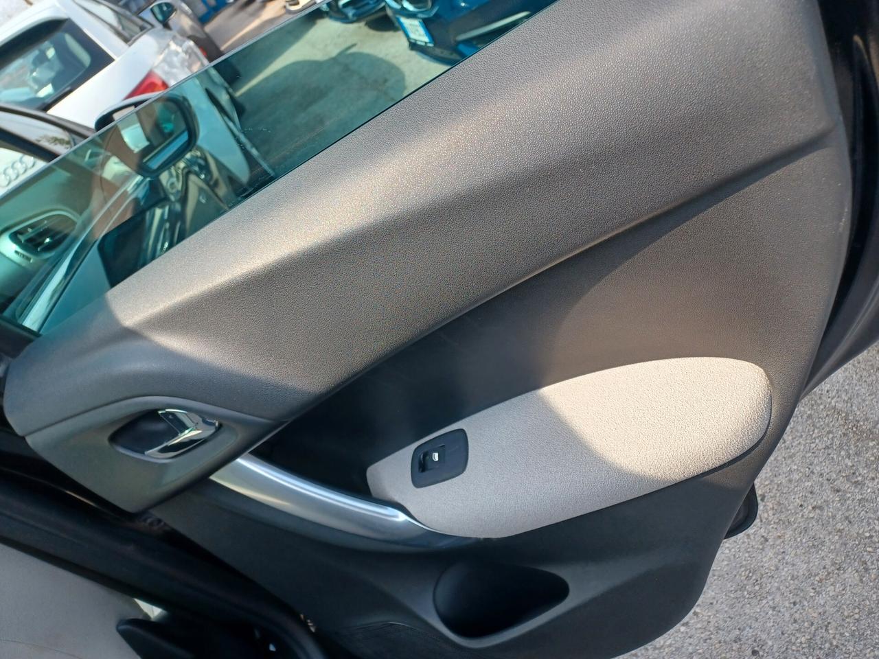 Citroen C3 1.4 Exclusive GPL UNICO PROPRIETARIO