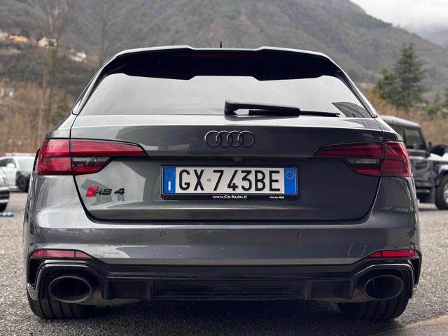 AUDI RS4 4 Avant