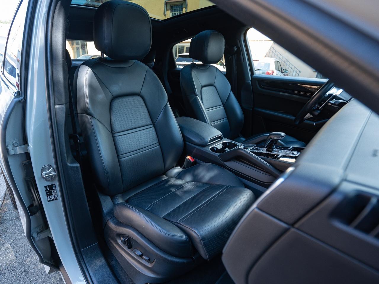 Porsche Cayenne Coupé 3.0 V6 - ASSE POSTERIORE STERZANTE