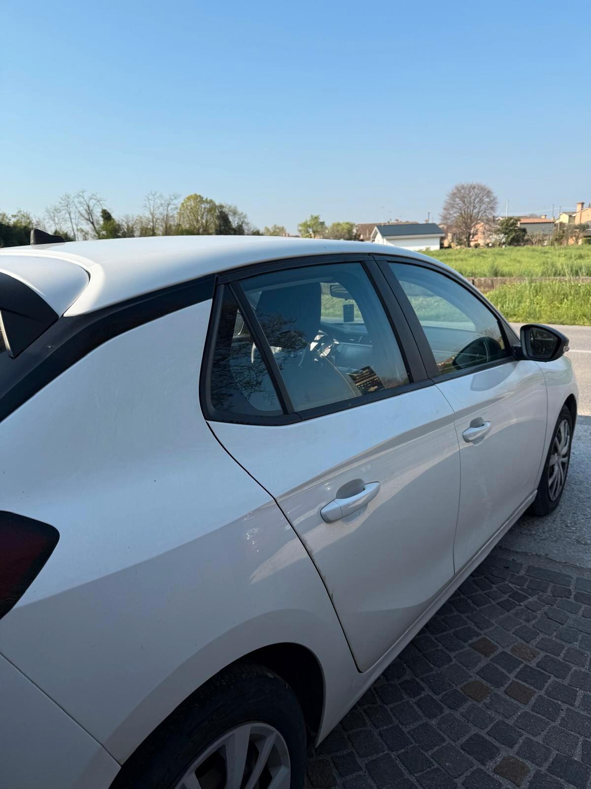 Opel Corsa 1.5 diesel 100 CV GS Line