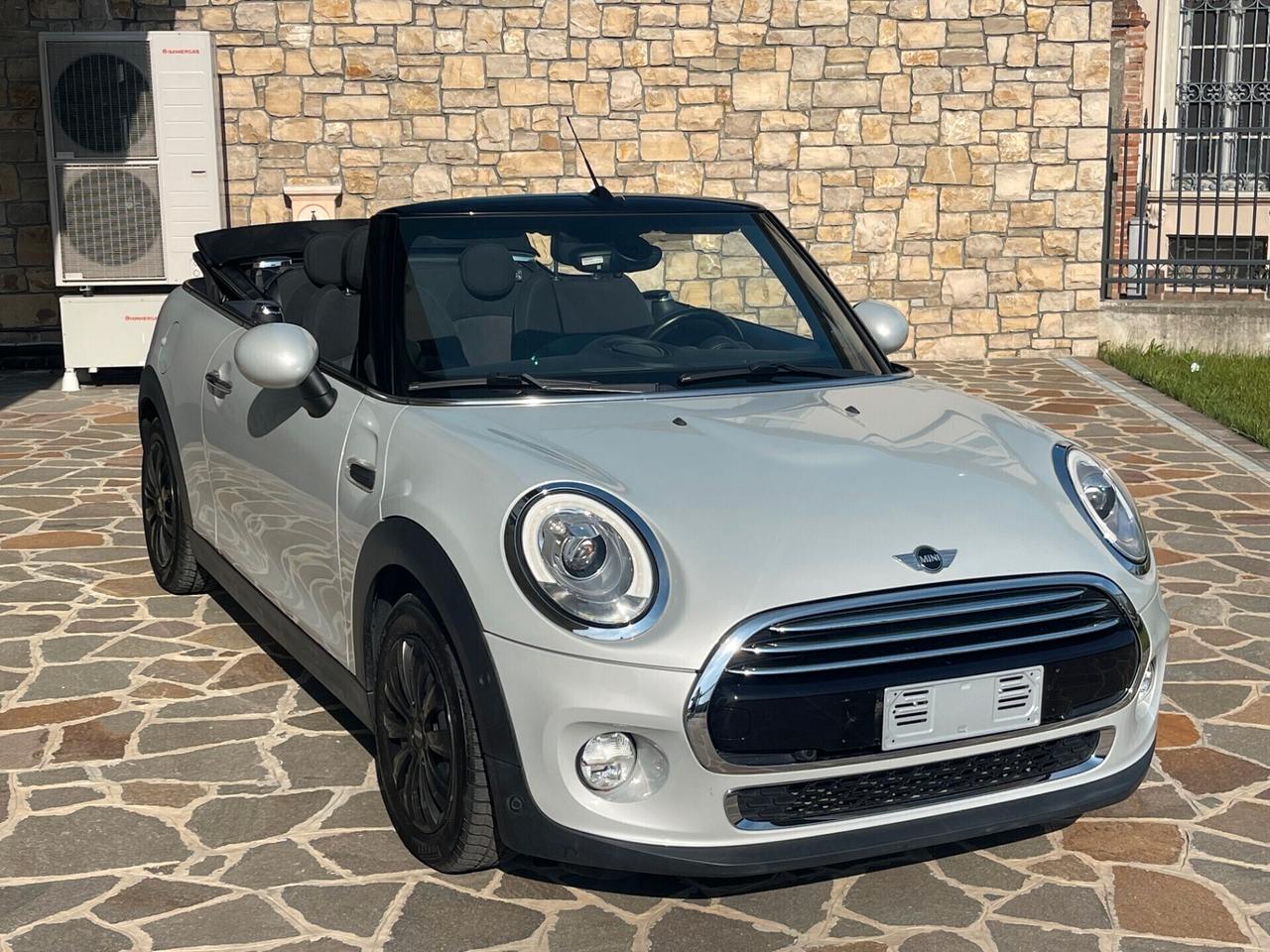 Mini 1.5 Cooper Cabrio