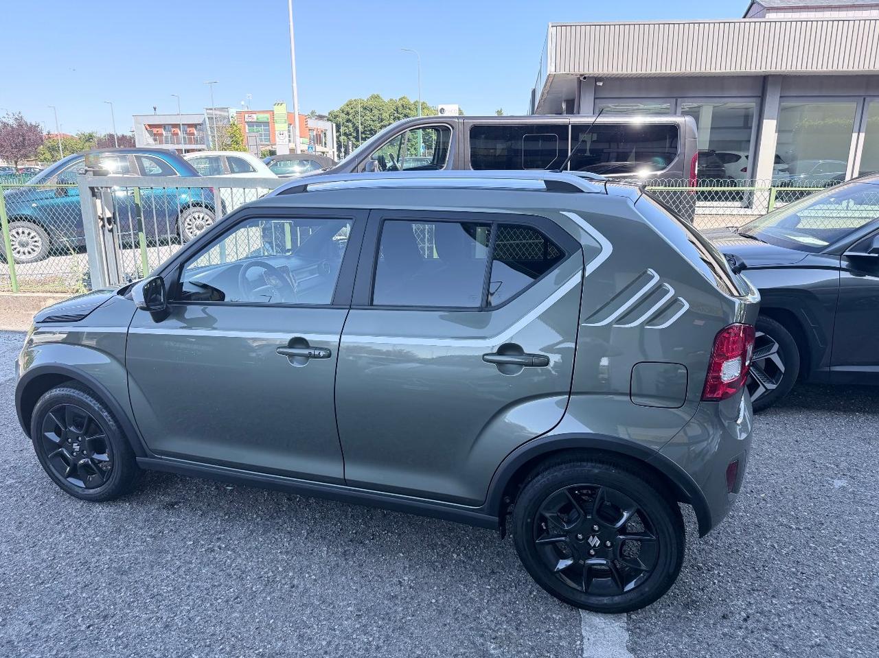 Suzuki Ignis 1.2h Top 2wd