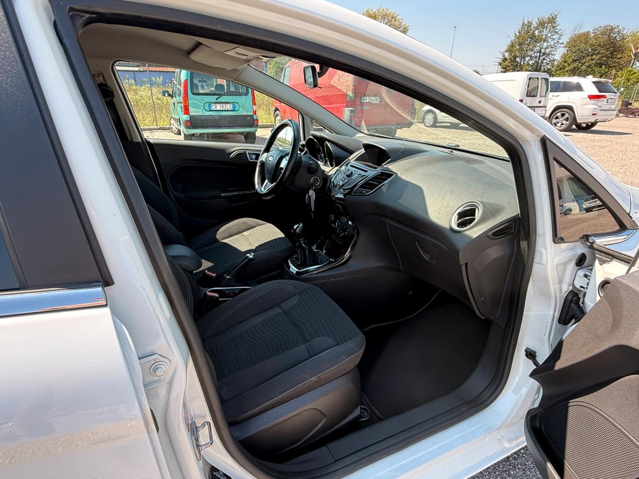 Ford Fiesta 1.5 TDCi 75CV 5 porte Titanium