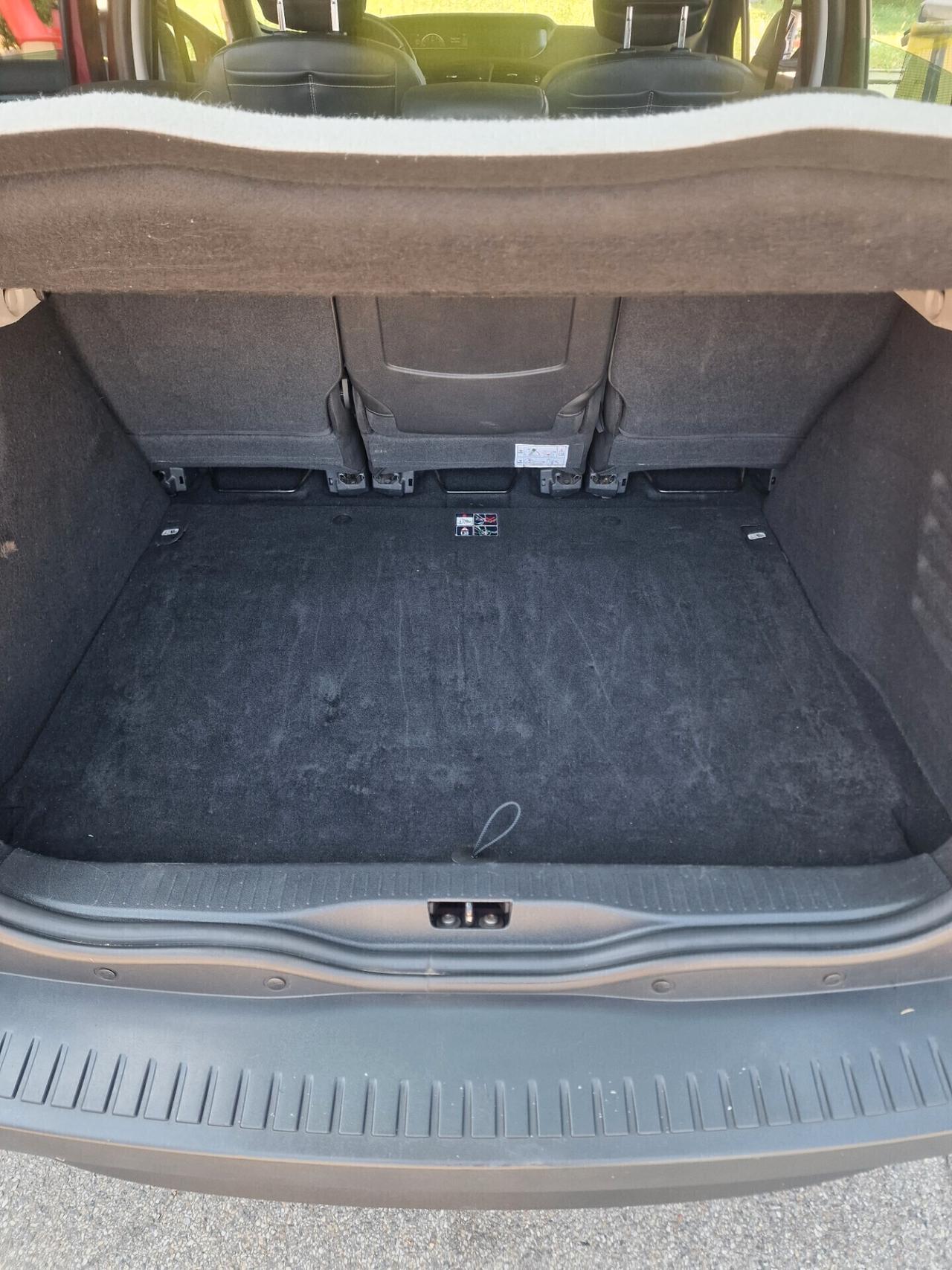 Renault Scenic Scénic 1.5 dCi 110CV unicpr/ distrb ok.