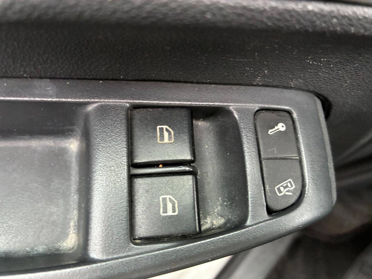 Volkswagen Fox 1.4 TDI Sport - 2010