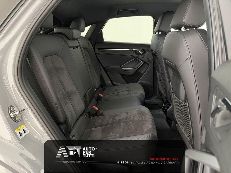 Audi Q3 Q3 Sportback RS 2.5 quattro s-tronic
