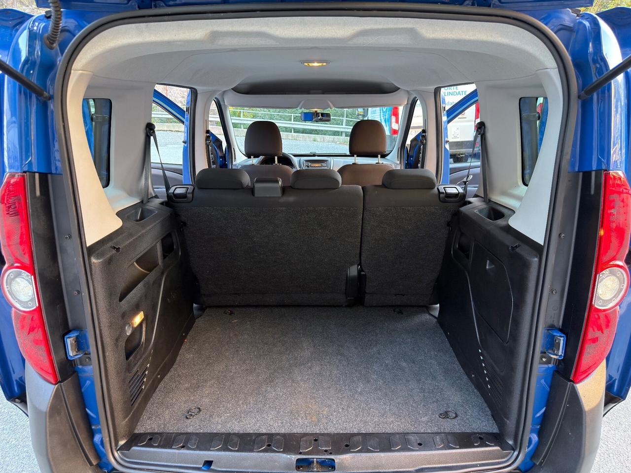 FIAT DOBLO 1.6 MTJ 105cv 5 POSTI 14.000KM ORIGINALI