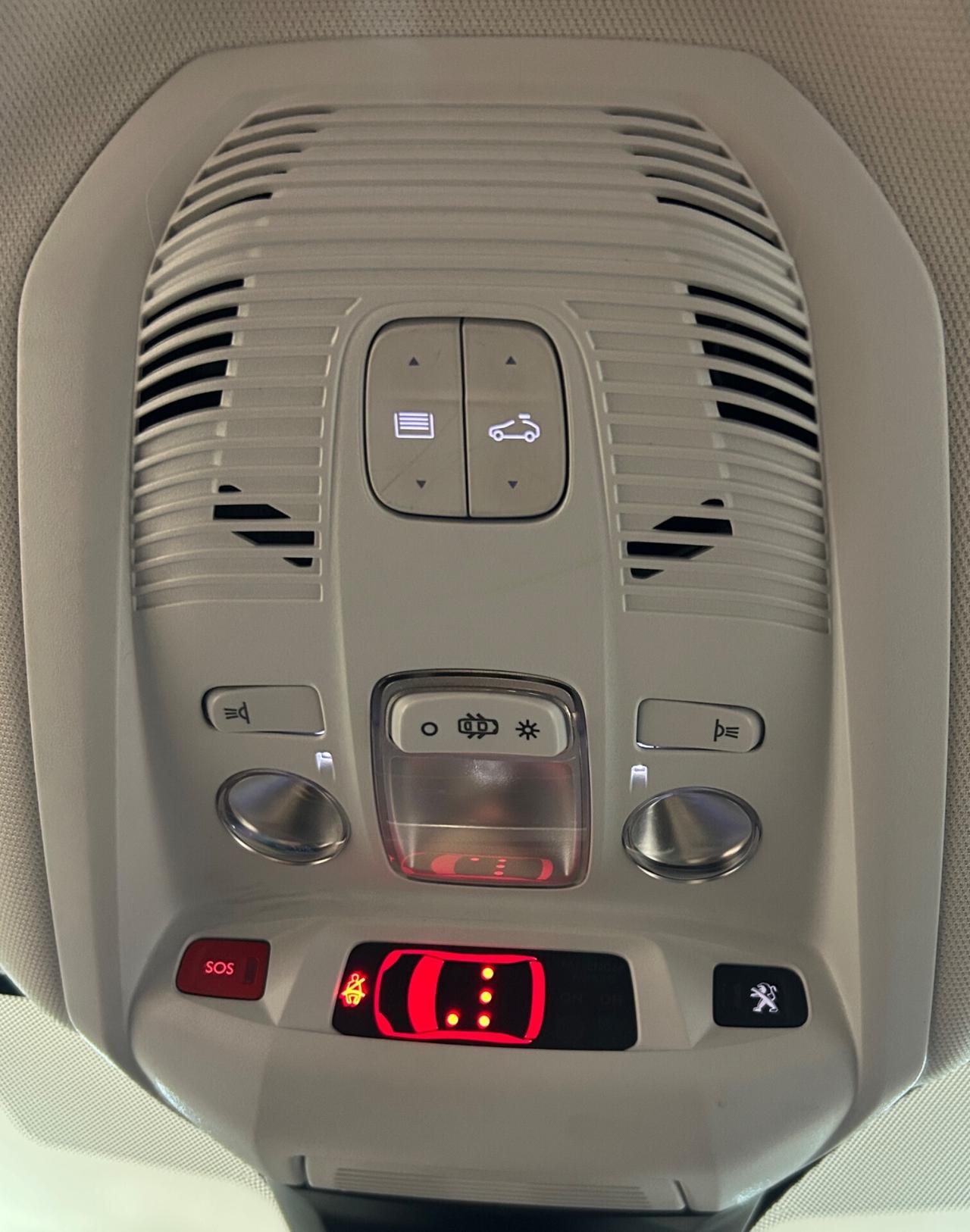 Peugeot 3008 1.6 BLUEHDI 88KW ALLURE