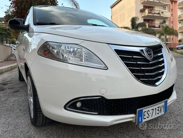 Lancia Ypsilon 1.3 MJT 95 KM CERTIFICATI