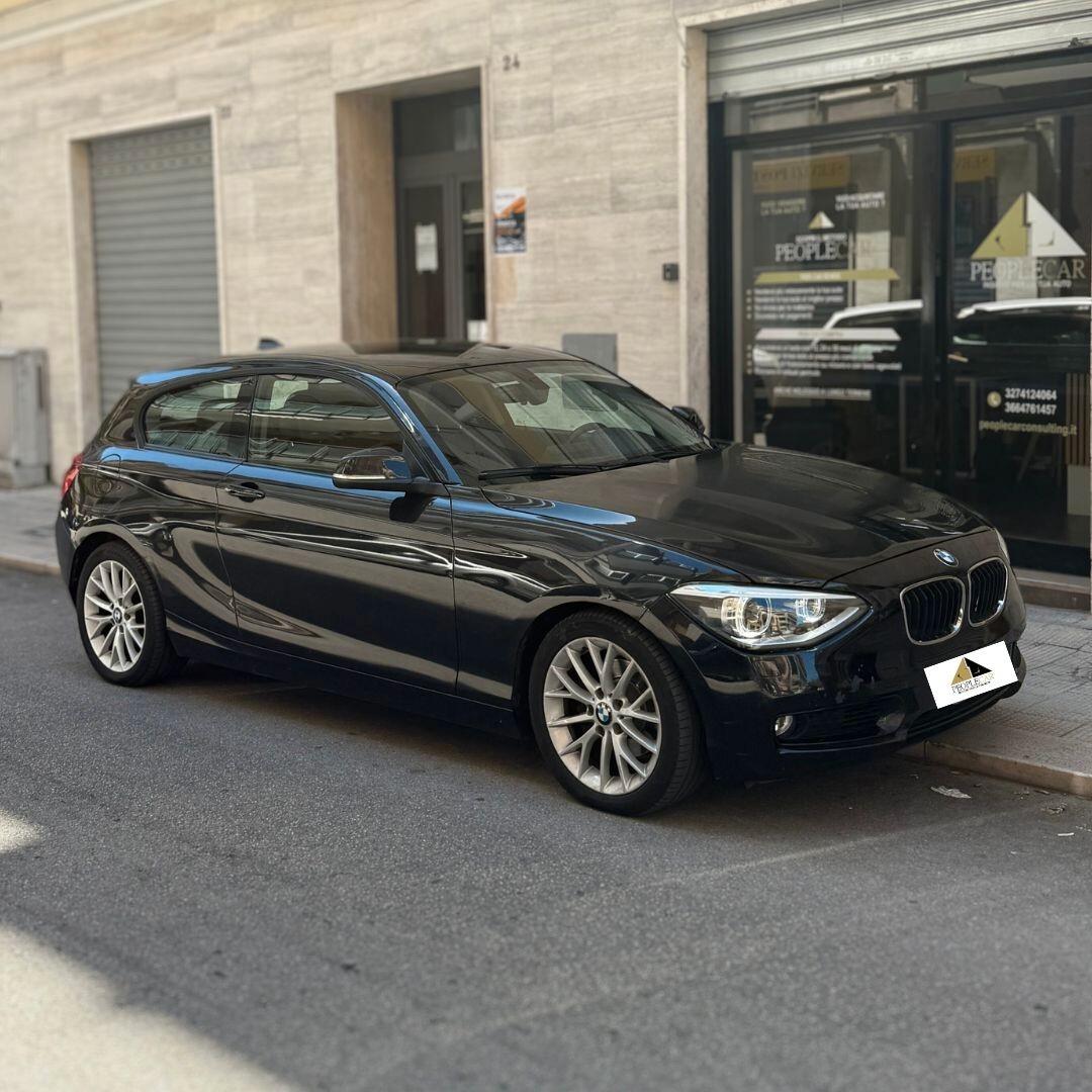 BMW 120d 3p. Urban
