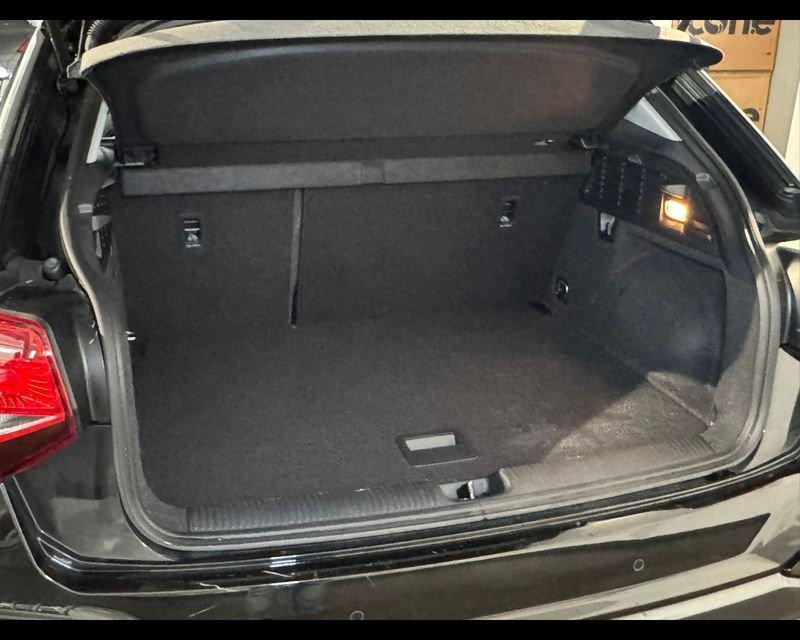 Audi Q2 30 TFSI Admired Advanced