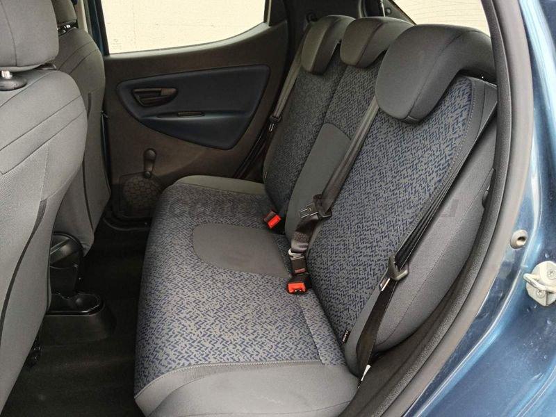 Lancia Ypsilon Ypsilon 1.0 firefly hybrid Oro s&s 70cv