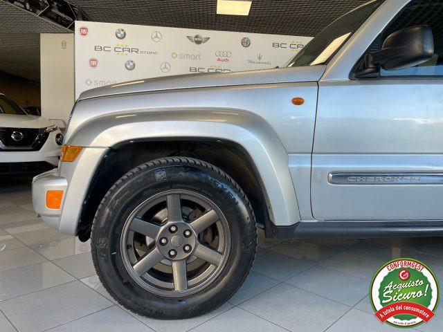 JEEP Cherokee 2.8 CRD Autom. Limited *GANCIO TRAINO