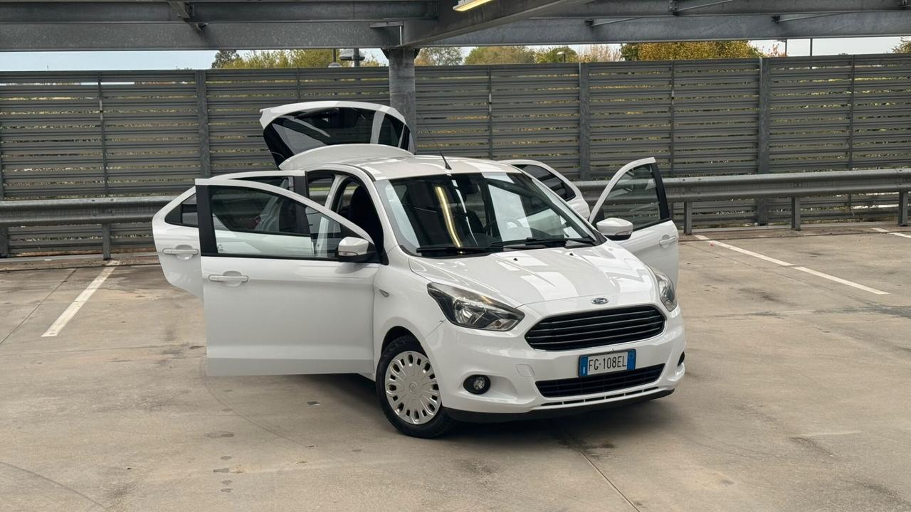 Ford Ka 1.2 Ti-VCT 85CV Black & White -