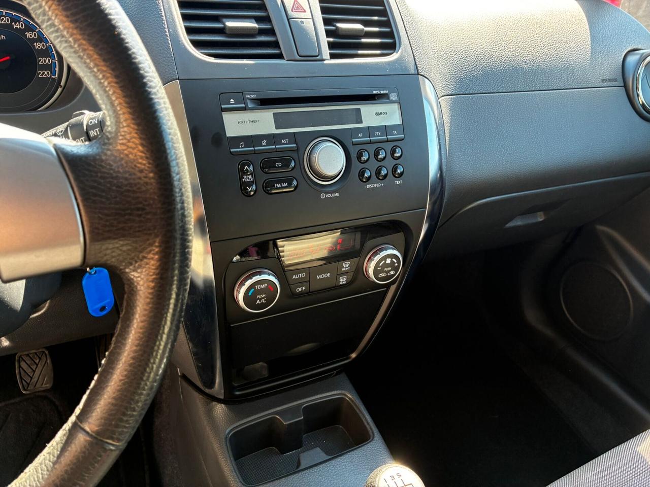 FIAT SEDICI 4x4 2.0MJT 135CV EURO5 6M - NEOPATENTATI
