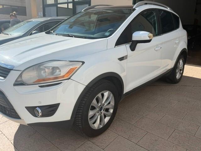 Ford Kuga 2.0 TDCi 163 CV 4WD Powersh.Titanium DPF