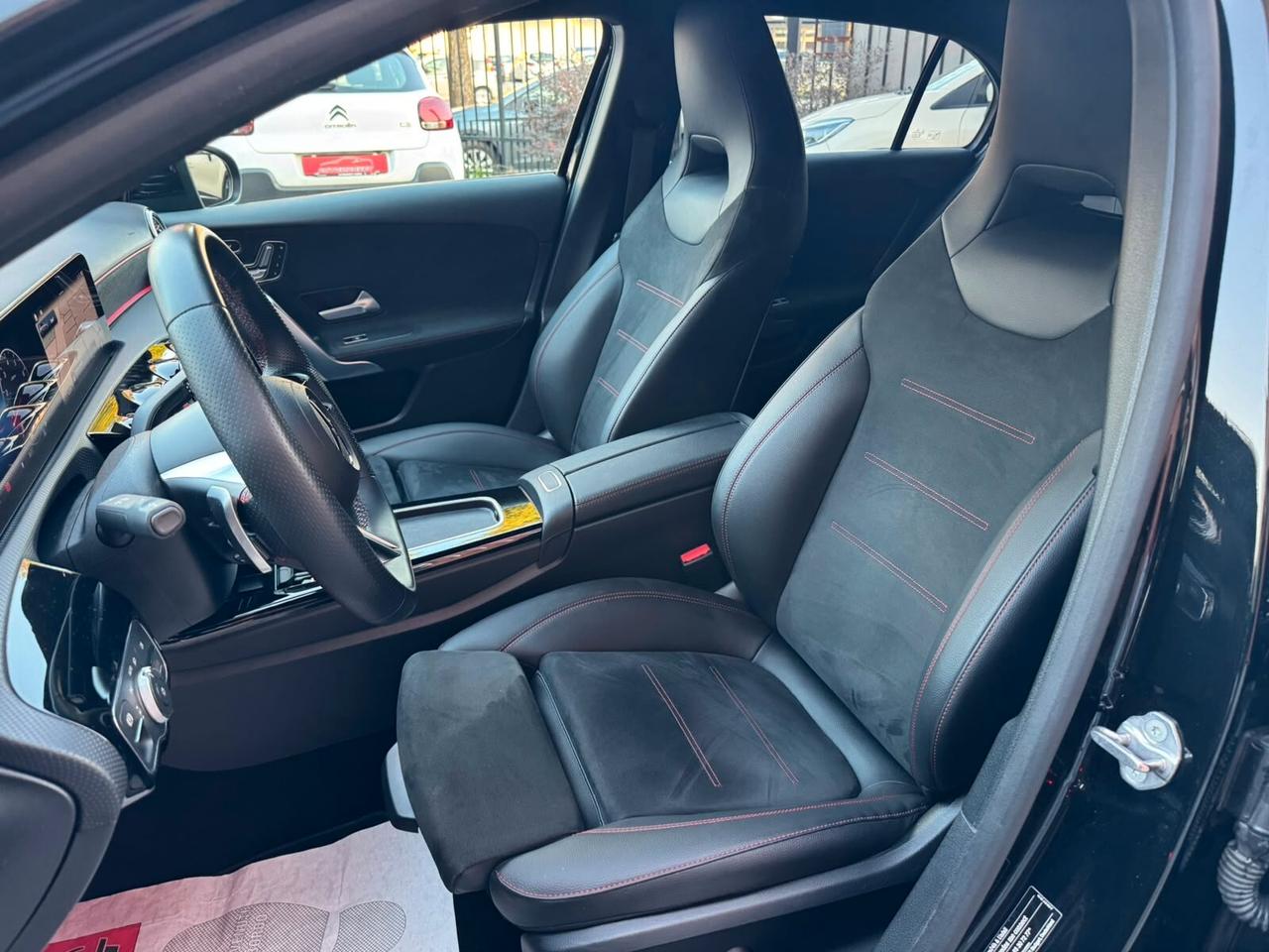 Mercedes-benz A 250 Automatic 4Matic AMG Line Premium NIGHT EDITION