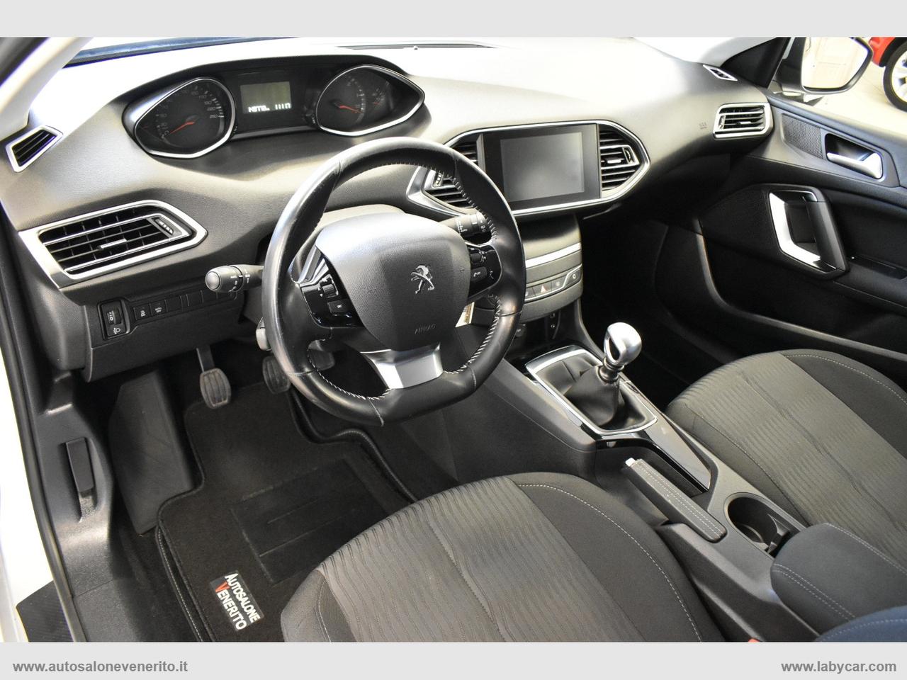 PEUGEOT 308 BlueHDi 120 S&S Business