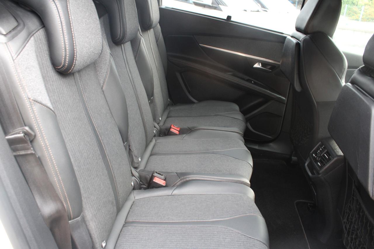 Peugeot 5008 BlueHDi 130 S&S EAT8 GT Line