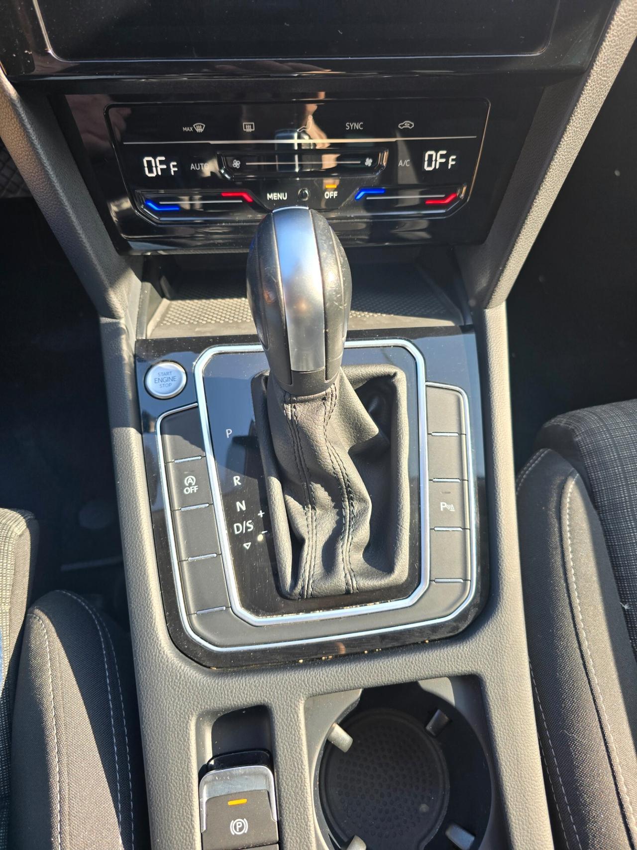 VW Passat Variant 2.0TDI 150CV EURO6-2022