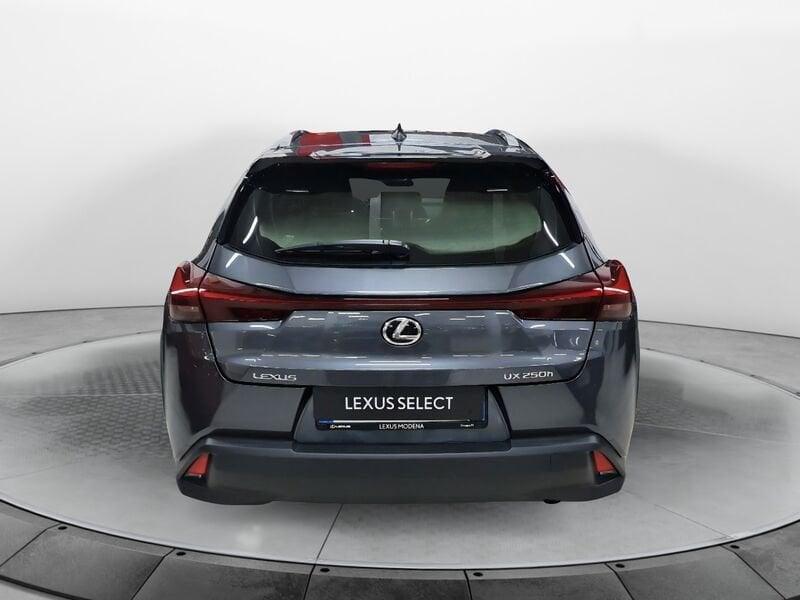 Lexus UX Hybrid Urban