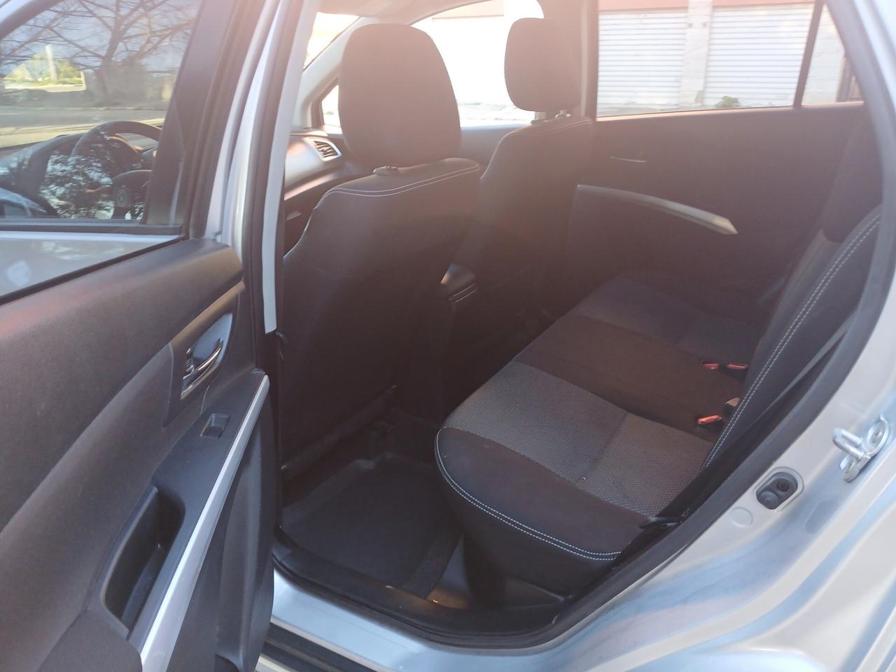 Suzuki S-Cross 1.6 DDiS 4WD All Grip Top