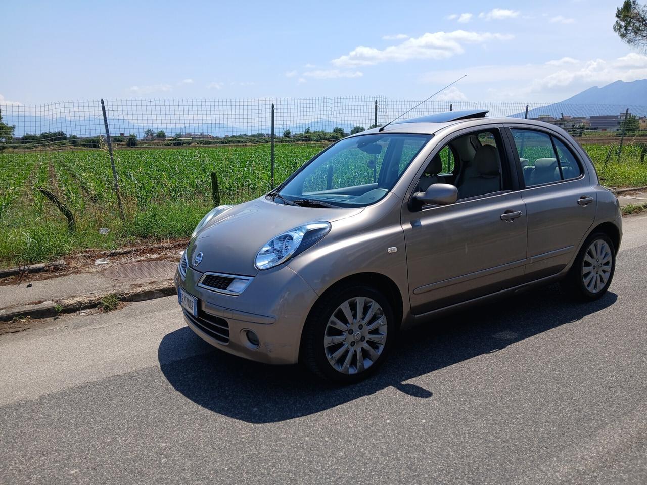Micra 5 porte Active Luxury Cambio Automatico