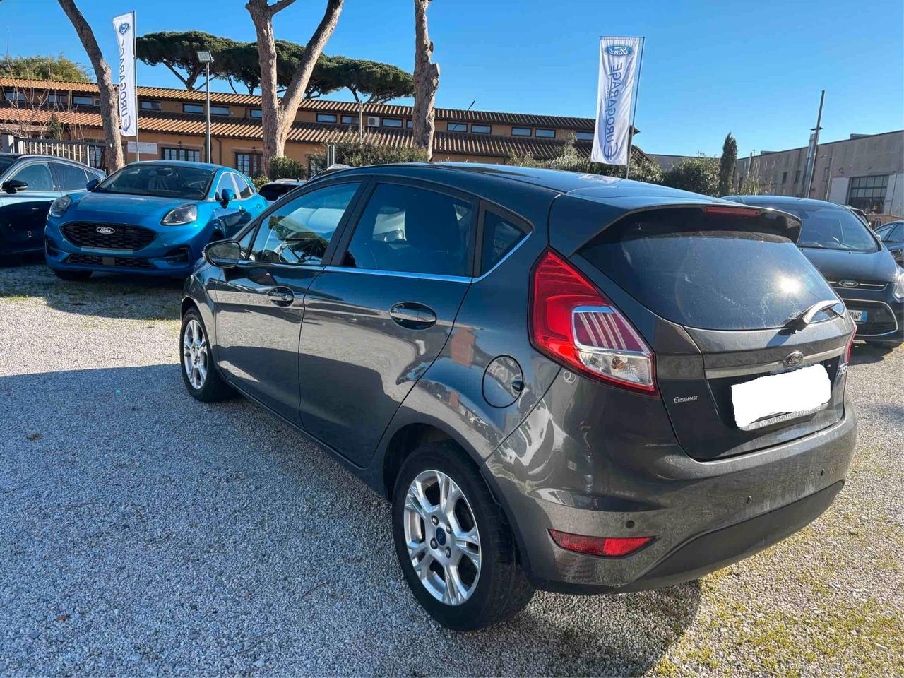 Ford Fiesta 1.5 TDCi 75CV 5 porte Titanium
