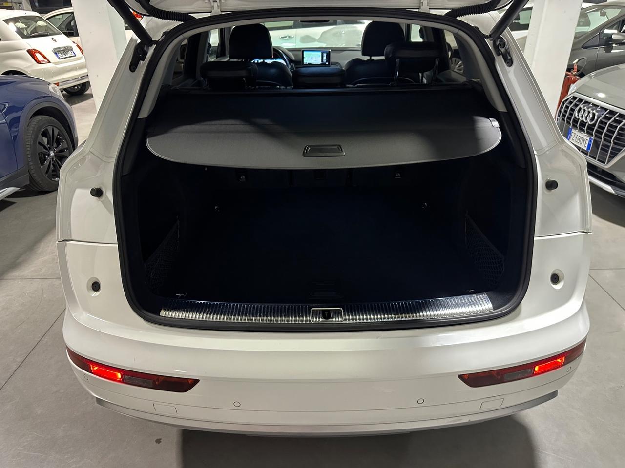 Audi Q5 2.0 TDI 190 CV quattro S tronic Business Sport