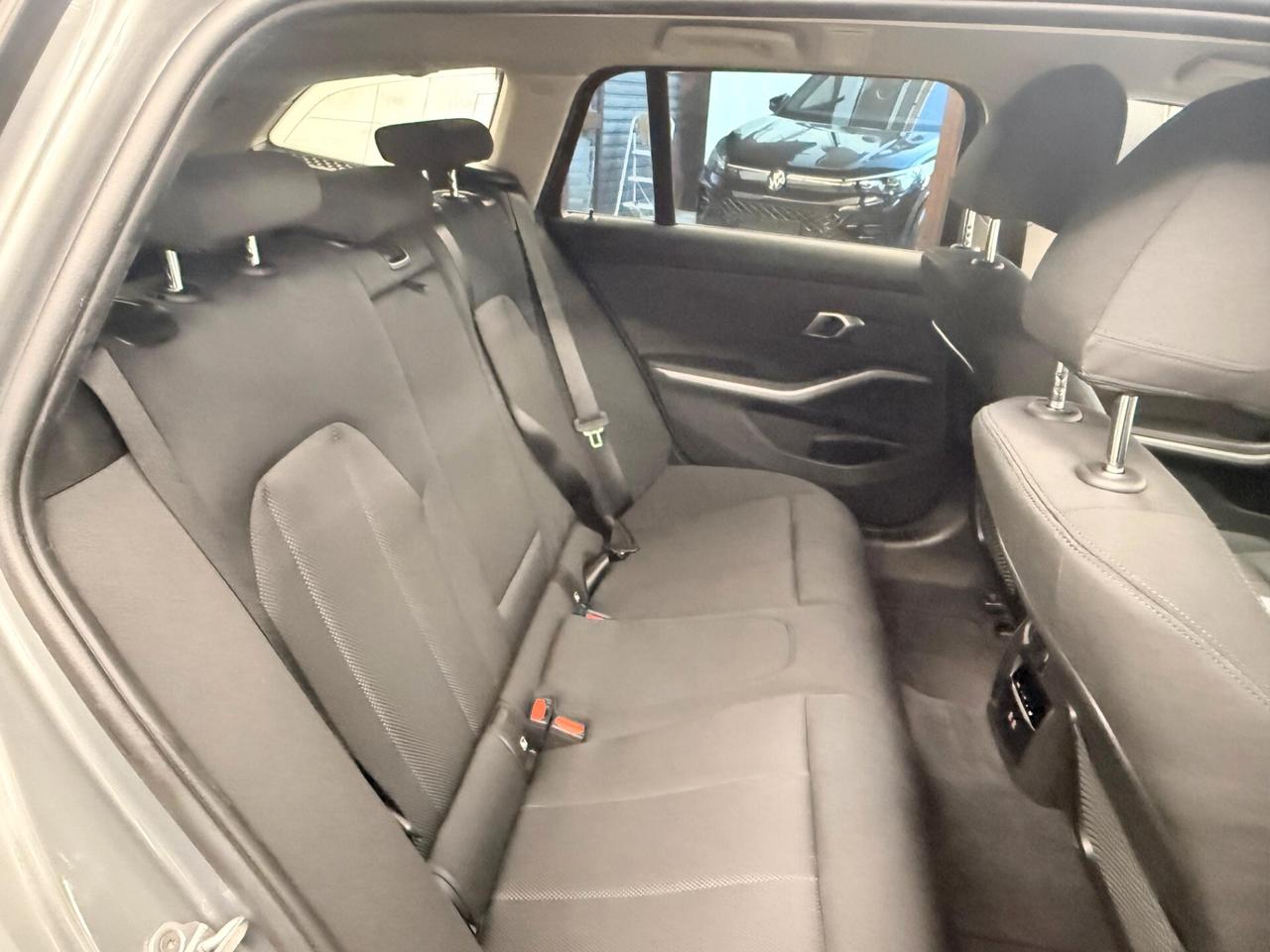 Bmw serie 3 sw 318d 48V Touring