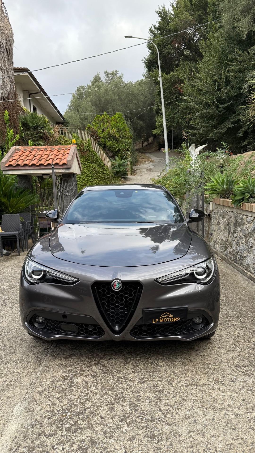 Alfa Romeo Stelvio 2.2 Turbodiesel 210 CV AT8 Q4 Veloce