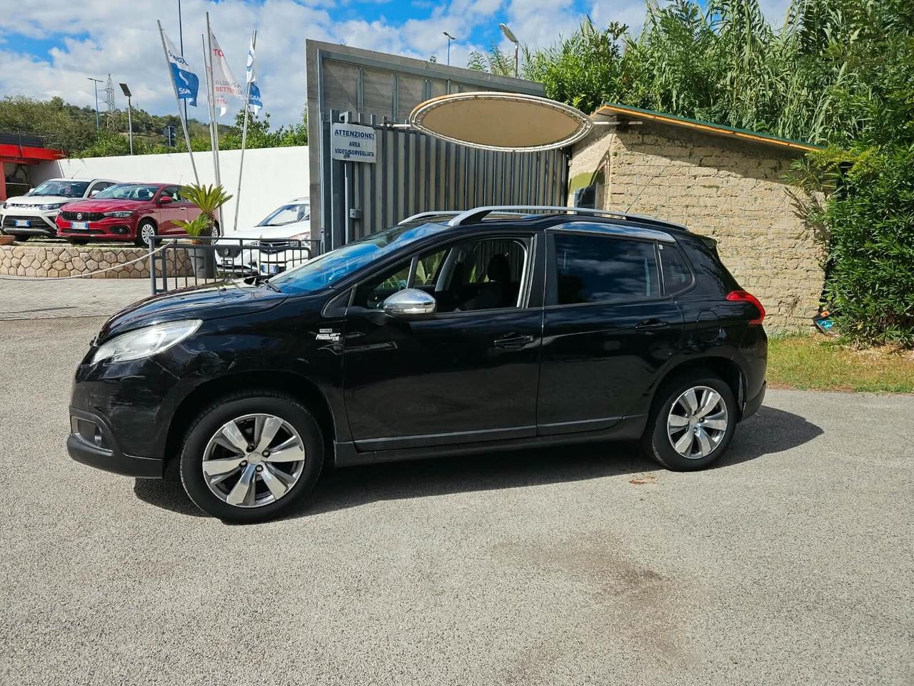 Peugeot 2008 PureTech 82 Active PER COMMERCIANTI
